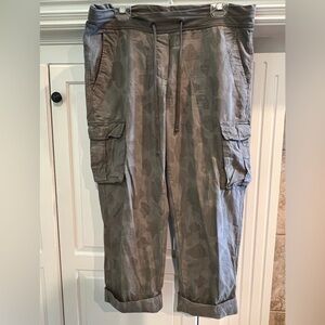 Women’s Camouflage Cargo Pants